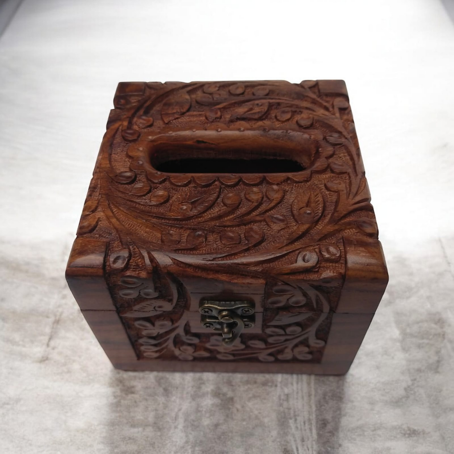 Luxury Handcrafted Wooden Tissue Box Holder – Premium Carved Wooden Tissue Case